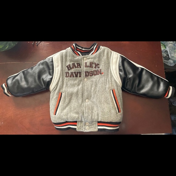 Harley Davidson Jacket - Picture 1 of 3